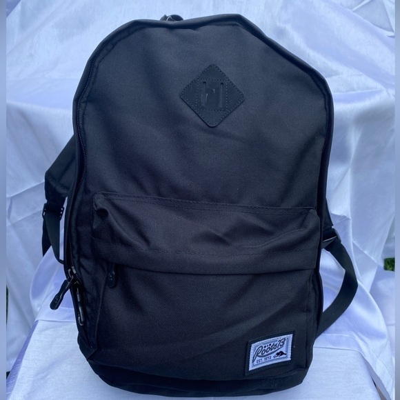 COPY - NWT Roots 73  Backpack Black - Picture 3 of 12